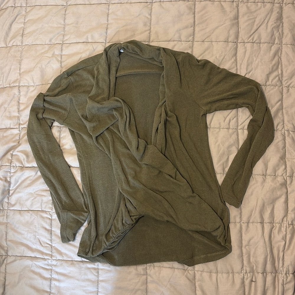 All in favor army green long sleeve sweater with deep v and knot tie